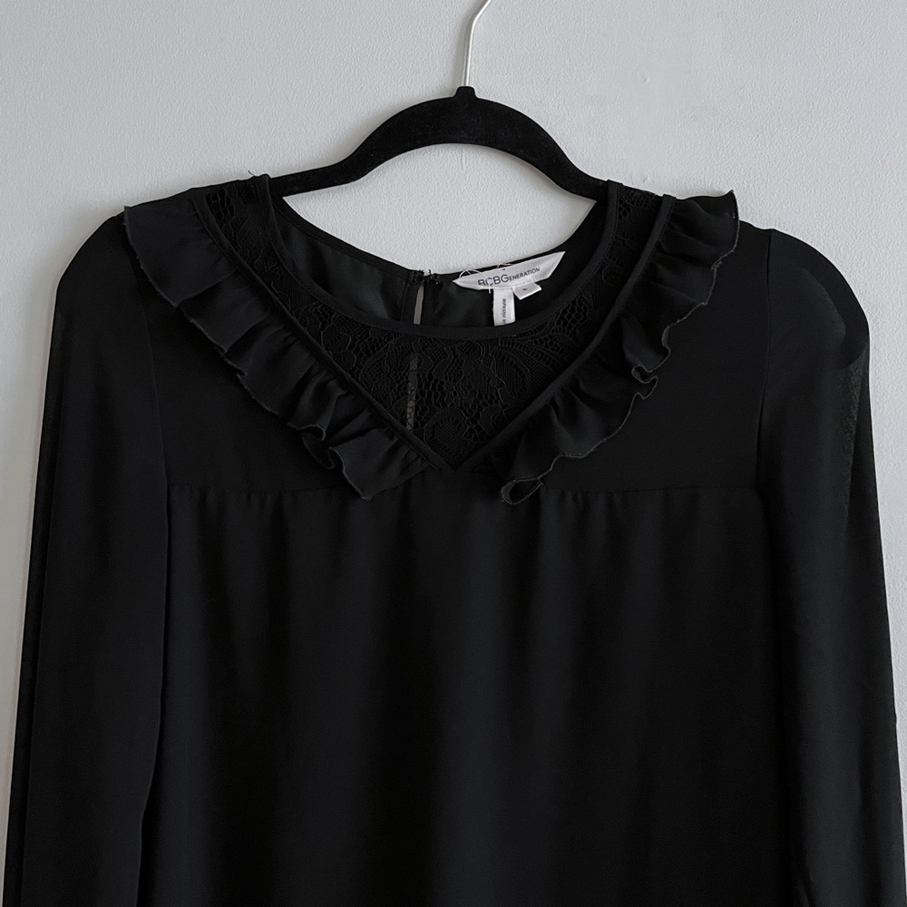 🖤 BCBGeneration Lace Accent Little Black Dress 🖤 - Picture 7 of 8